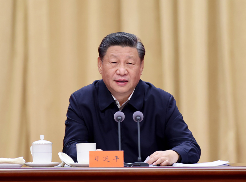 　　1月11日，省部級(jí)主要領(lǐng)導(dǎo)干部學(xué)習(xí)貫徹黨的十九屆六中全會(huì)精神專題研討班在中央黨校（國(guó)家行政學(xué)院）開班。中共中央總書記、國(guó)家主席、中央軍委主席習(xí)近平在開班式上發(fā)表重要講話。新華社記者 王曄 攝